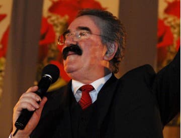 Zomrel slovenský spevák Robo Kazík, legendárny hlas relácie Repete Zomrel slovenský spevák Robo Kazík, legendárny hlas relácie Repete