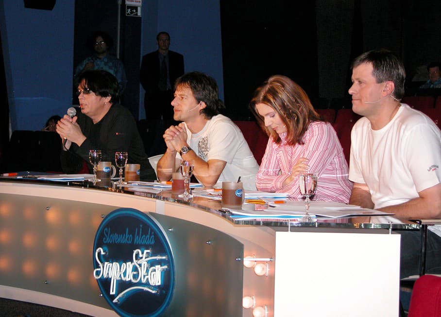 Julo Viršík (vpravo) v porote SuperStar, 2004