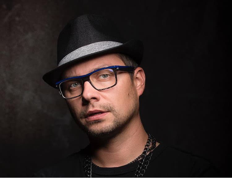 Bývalý spevák skupiny Peter Bič Project Ivo Bič vydal nový sólový singel