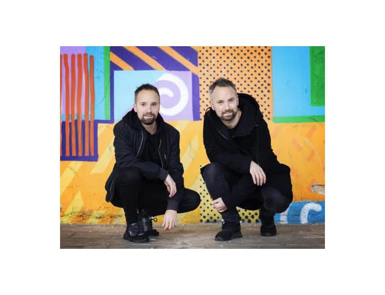 České techno duo Bratři vydáva debutový album Two Minds 
