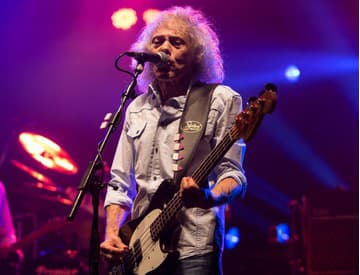 Zomrel basgitarista a zakladajúci člen rockovej kapely Status Quo Alan Lancaster