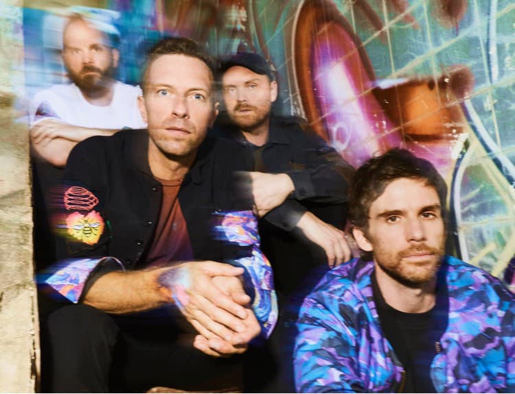 Coldplay vydali album, ktorý chcel byť najlepším. Ale nie je