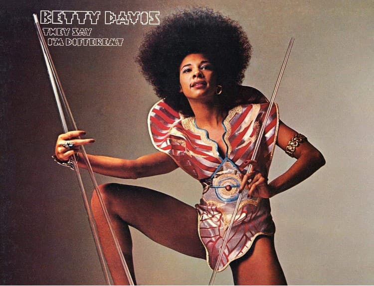Zomrela priekopníčka funku Betty Davis. Inšpirovala Princa či Madonnu