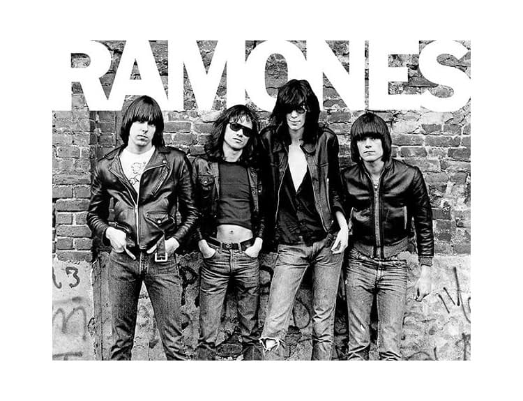 Ramones - obal albumu z roku 1976