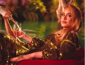 Adele, videoklip I Drink Wine, 2022
