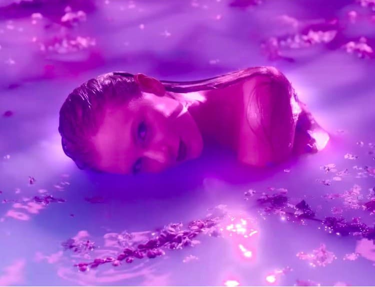 Taylor Swift, videoklip Lavender Haze, 2023