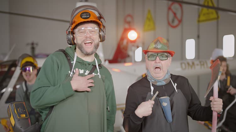 Jozef "Spoko" Kramár a Peter Marcin vo videoklipe