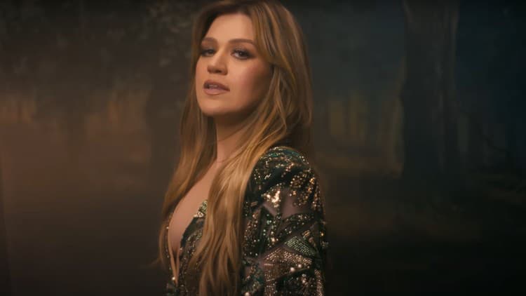 Kelly Clarkson, video Where Have You Been