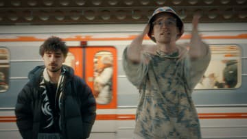 Hey Yendo & Rainer, videoklip Jeden úsměv nestačí Hey Yendo & Rainer, videoklip Jeden úsměv nestačí