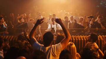 Bora Uzer v klube Pacha Ibiza, 2025 Bora Uzer v klube Pacha Ibiza, 2025