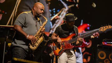 Džezákom sa oslava päťdesiatky vydarila. Nakŕmili uši všetkých generácií