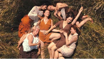 VIDEO: Nový klip Pieseň Kostí – pocta predkom a sile ženského spojenia