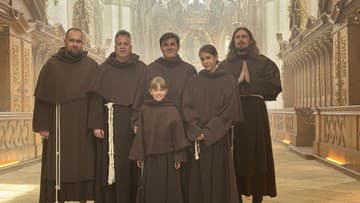 Vratko Rohoň z Inekafe odhaľuje svoj najsrdcovejší song. Pieseň Keď odchádza niekto venoval starým rodičom