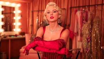 Taylor Swift vydala akustickú verziu piesne The Fate Of Ophelia