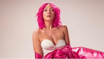 Tereza Mašková po troch rokoch vydáva album (Ne)budu sedět v koutě. Sprevádza ho baletný videoklip Hořkosladký valčík