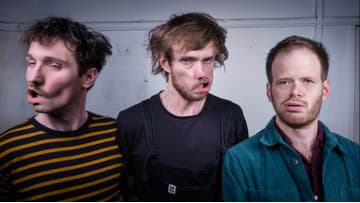 Taupe mieša free jazz a experiment s disonanciou v novom singli Lemonade Tycoon