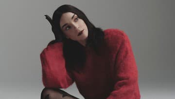 St. Vincent predstavila coververziu legendárnej skladby Young Americans od Davida Bowieho