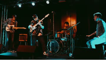 Oliver Kucharovič Quartet otvára novú kapitolu: Vypočujte si singel Afterburn