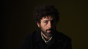 José González ohlásil nový album. Pilotný singel reflektuje ľudstvo v roku 2025